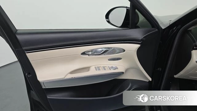 Genesis GV70 id 4231876 из Кореи 16