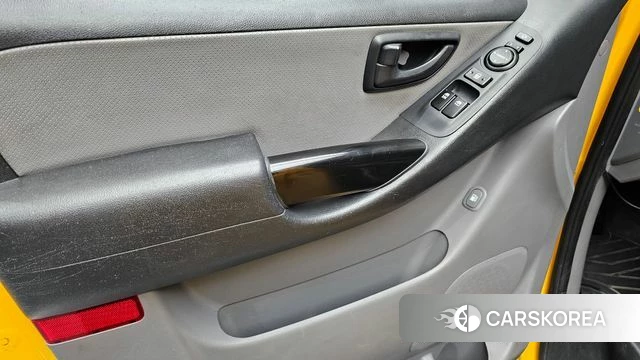 Hyundai The New Grand Starex id 4689147 из Кореи 16