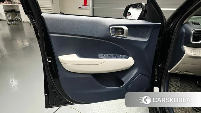 Hyundai Venue id 4854575 из Кореи 16