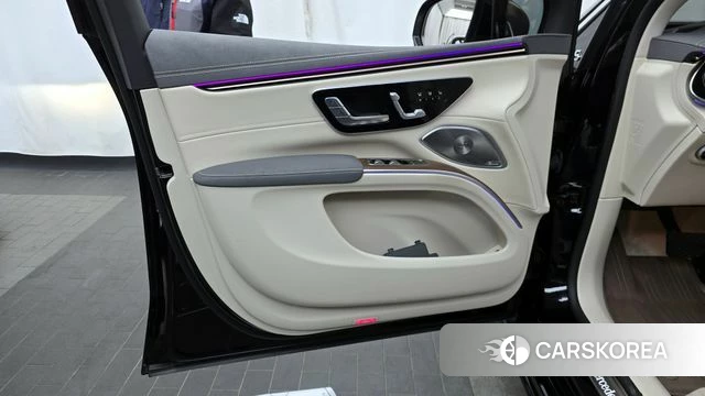 Mercedes-Benz EQS SUV X296 id 4201577 из Кореи 16