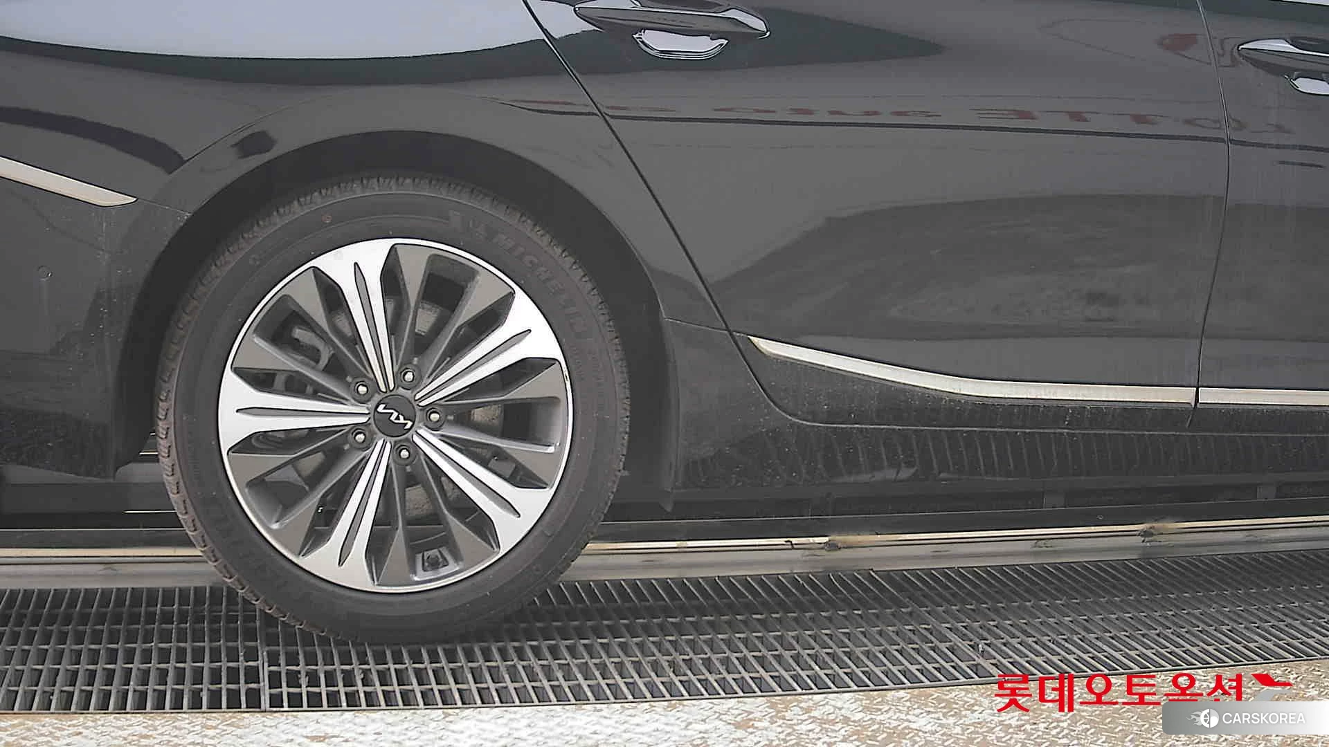 Kia K8 id 3882179 из Кореи 16