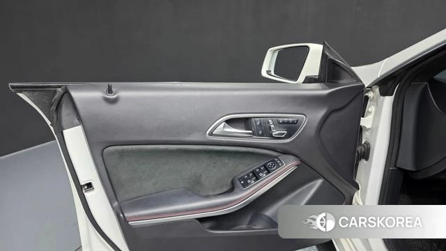 Mercedes-Benz CLA-Class C117 id 4269360 из Кореи 16