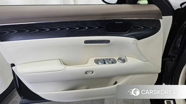 Genesis G90 (RS4) id 4443096 из Кореи 16