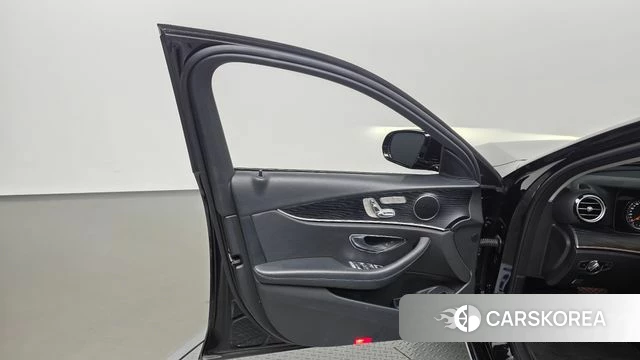 Mercedes-Benz E-Class W213 id 4525947 из Кореи 16