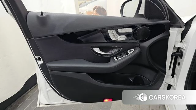 Mercedes-Benz C-Class W205 id 4672163 из Кореи 16