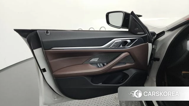 BMW i4 id 4414828 из Кореи 16