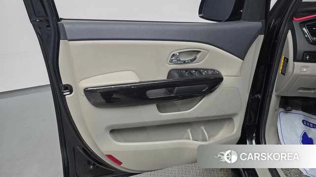 Kia The New Carnival id 4377831 из Кореи 16