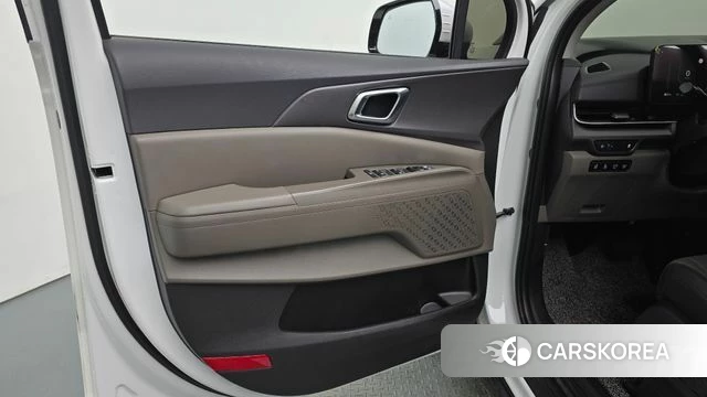 Kia The New Carnival 4th Generation id 4266441 из Кореи 16