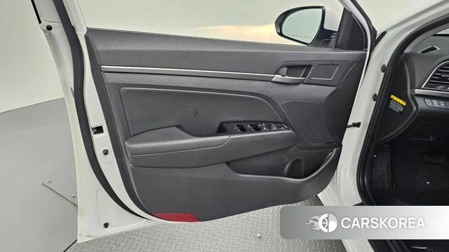 Hyundai Avante AD id 4551884 из Кореи 16