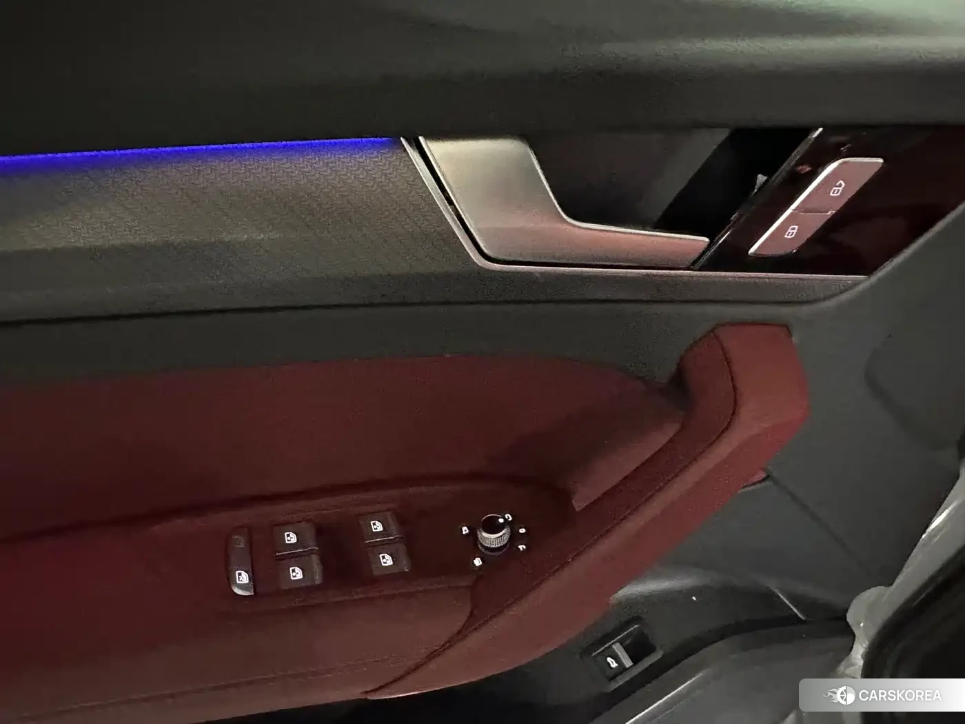 Audi Q5L id 4589484 из Китая 16