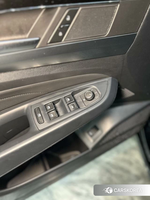 Volkswagen Passat id 4258664 из Китая 16