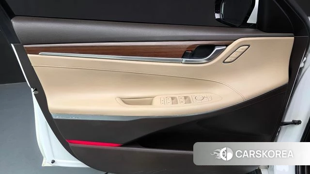 Hyundai Grandeur IG Hybrid id 4615173 из Кореи 16
