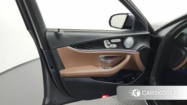 Mercedes-Benz E-Class W213 id 4318089 из Кореи 16