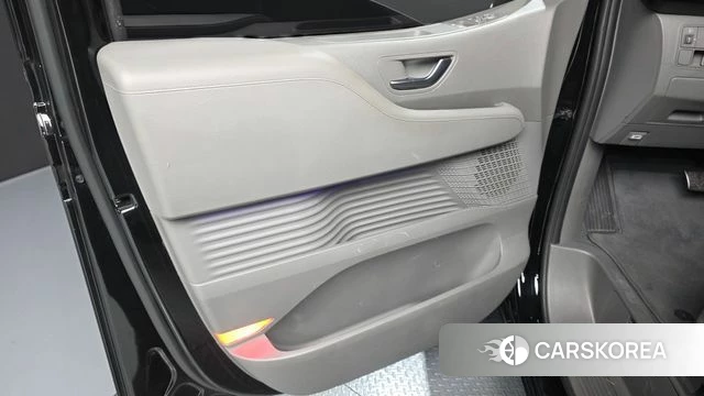 Hyundai Staria id 4488524 из Кореи 16