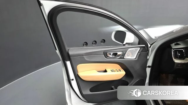 Volvo XC60 second Generation id 4581786 из Кореи 16