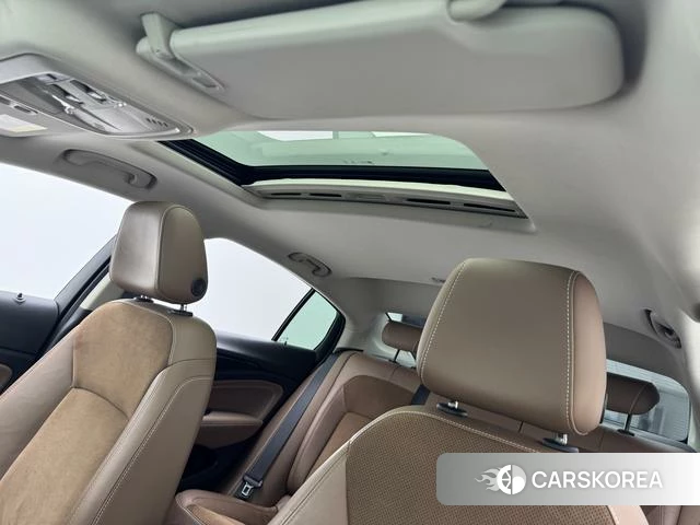 Buick Regal id 4253604 из Китая 16