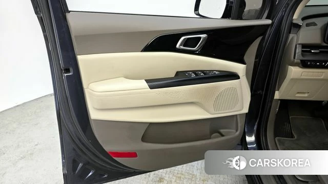 Kia Carnival 4th generation id 4282026 из Кореи 16