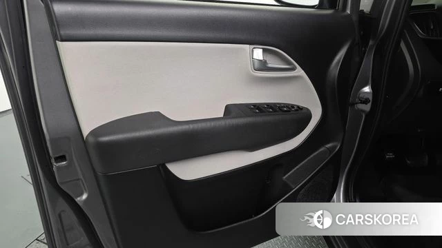 Kia The New Kia Ray id 4395375 из Кореи 16
