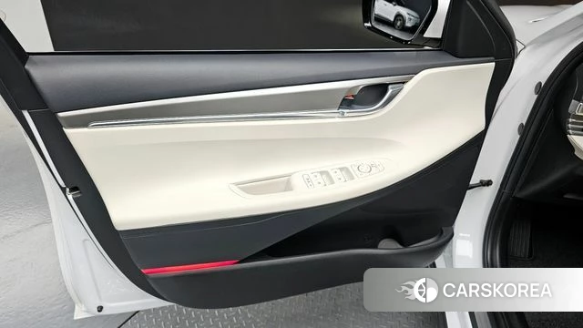 Hyundai The New Grandeur IG Hybrid id 4249630 из Кореи 16