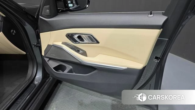 BMW 3 Series (G20) id 4339186 из Кореи 16