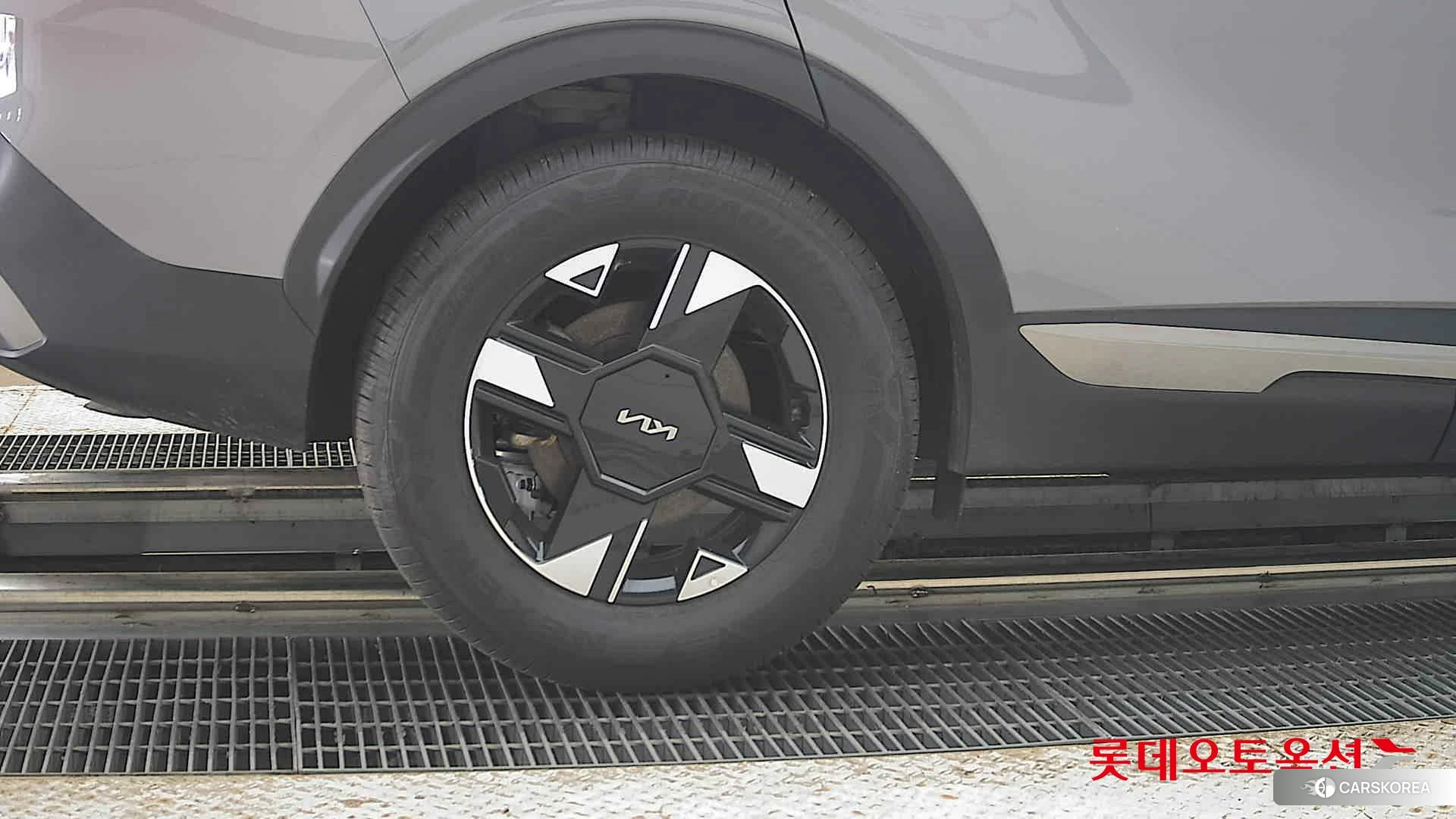Kia Sportage id 4664350 из Кореи 16