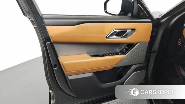 Land Rover Range Rover Velar id 4286291 из Кореи 16