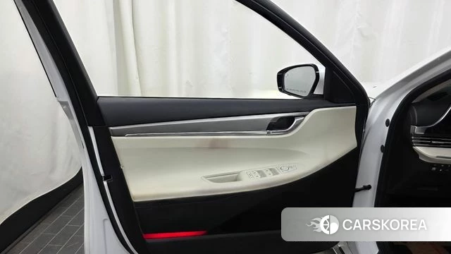 Hyundai The New Grandeur IG Hybrid id 4428610 из Кореи 16