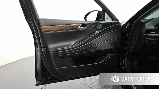 Genesis G80 (RG3) id 4619159 из Кореи 16