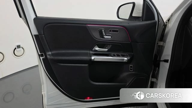 Mercedes-Benz GLB-Class X247 id 4749692 из Кореи 16