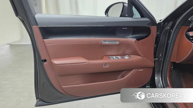 Genesis G90 (RS4) id 4783210 из Кореи 16