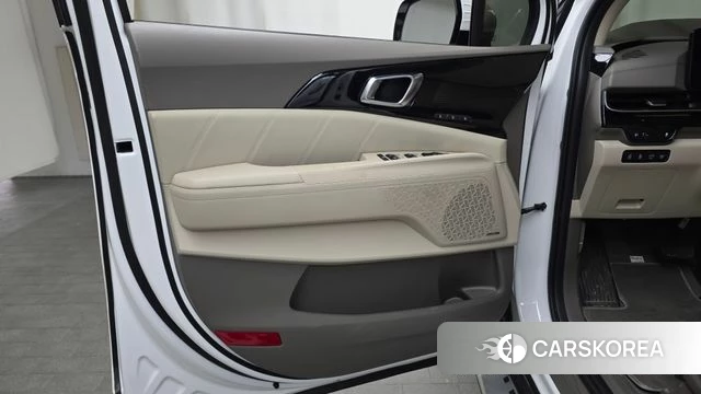 Kia The New Carnival 4th Generation id 4617935 из Кореи 16