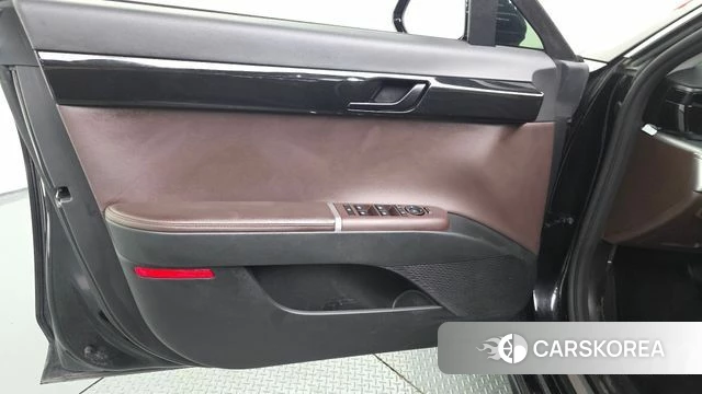 Hyundai Grandeur (GN7) id 4469347 из Кореи 16