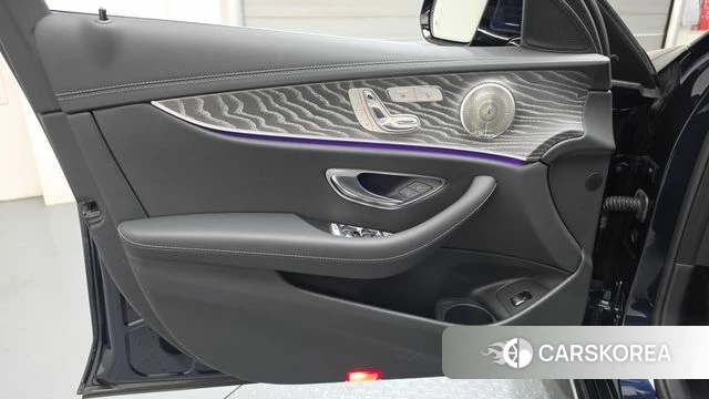 Mercedes-Benz E-Class W213 id 4481025 из Кореи 16