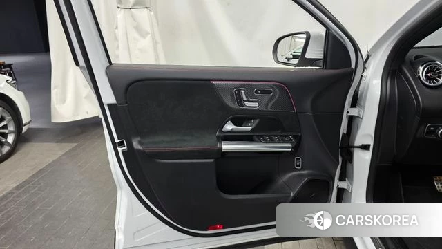 Mercedes-Benz GLA - Class H247 id 4382240 из Кореи 16