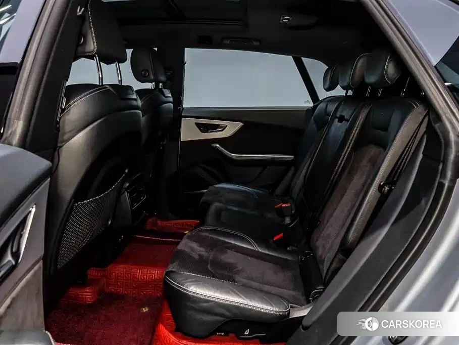 Audi Q8 id 4644719 из Китая 16