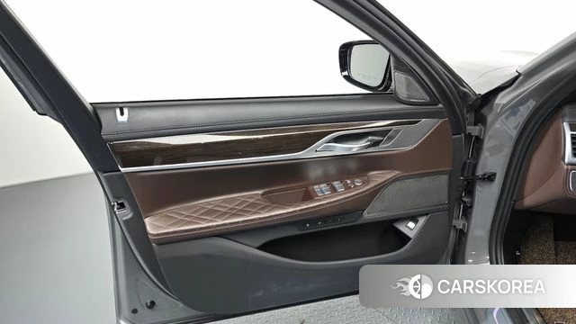 BMW 7 Series (G11) id 4490051 из Кореи 16