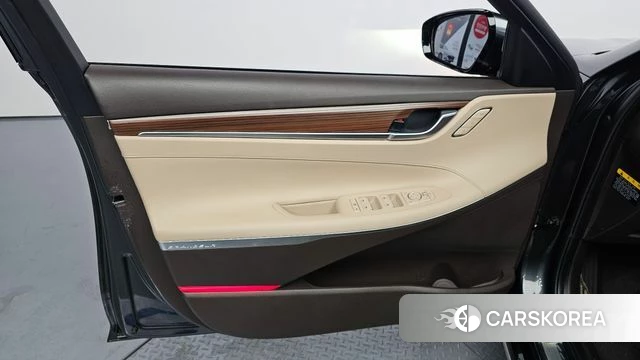 Hyundai Grandeur IG Hybrid id 4557415 из Кореи 16