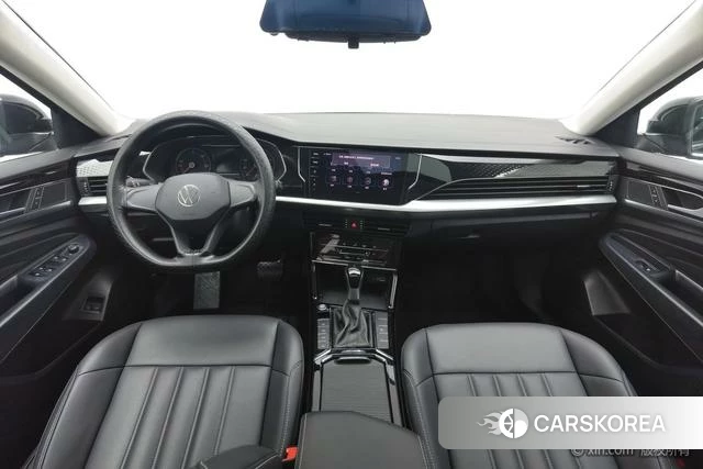Volkswagen Passat PHEV id 4335209 из Китая 16