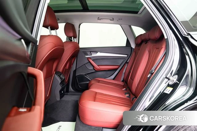 Audi Q5L id 4275993 из Китая 16