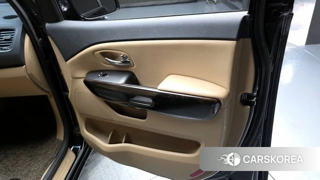 Kia The New Carnival id 4397424 из Кореи 16