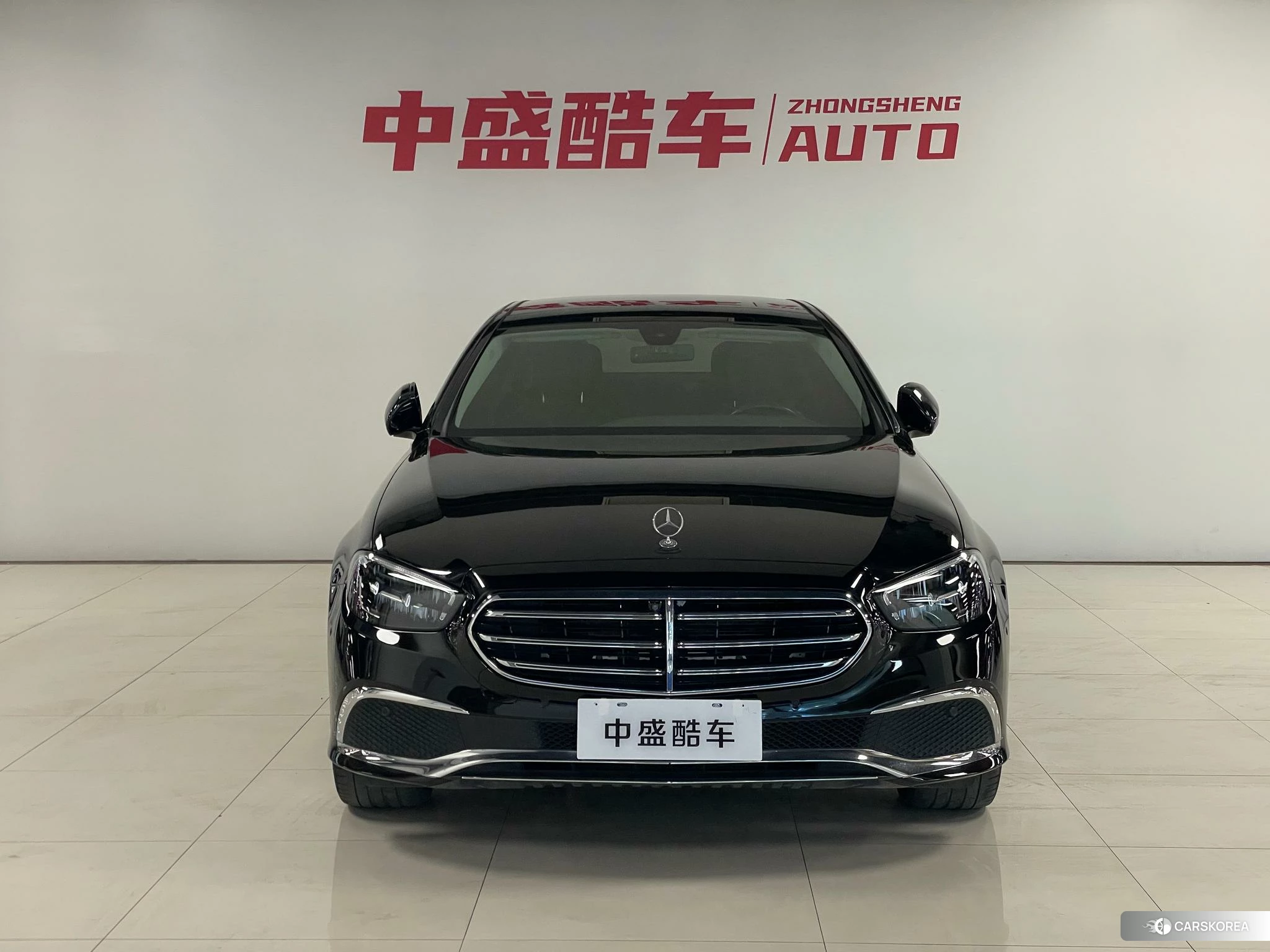 Mercedes-Benz E-Class id 4504716 из Китая 16