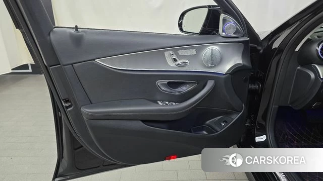 Mercedes-Benz E-Class W213 id 4530761 из Кореи 16