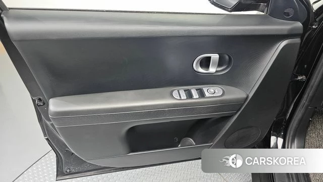 Hyundai Ionic 5 id 4528857 из Кореи 16