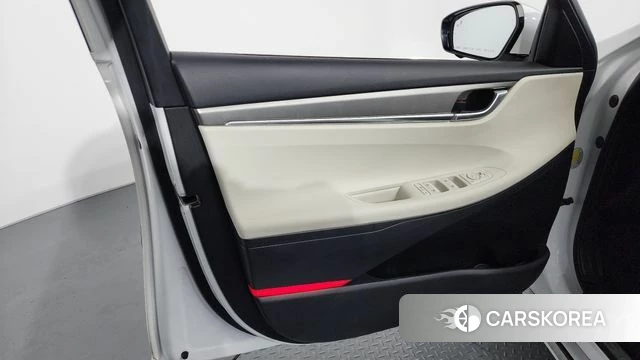 Hyundai The New Grandeur IG id 4187181 из Кореи 16