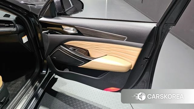 Kia K7 Premier Hybrid id 4196732 из Кореи 16