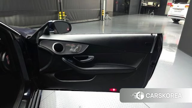 Mercedes-Benz C-Class W205 id 4188613 из Кореи 16