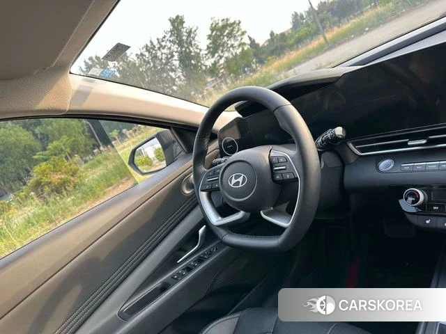 Hyundai Elantra id 4329238 из Китая 16
