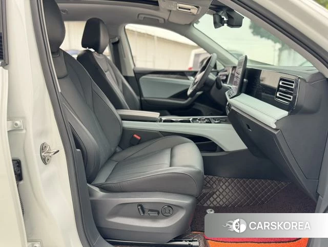 Volkswagen Tiguan L id 4215571 из Китая 16