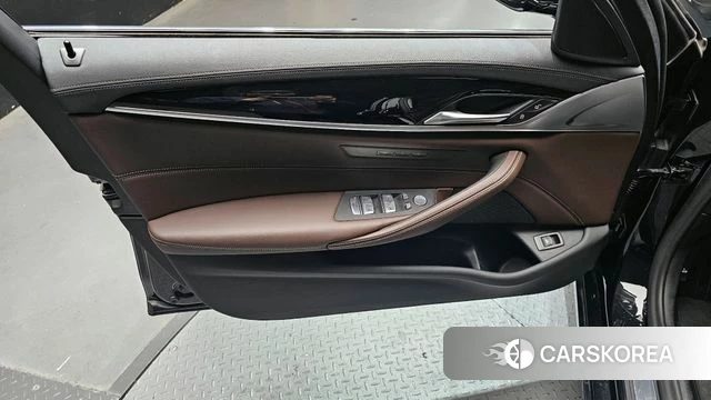 BMW 5 Series (G30) id 4224419 из Кореи 16