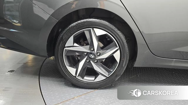 Hyundai Avante (CN7) id 4604319 из Кореи 16